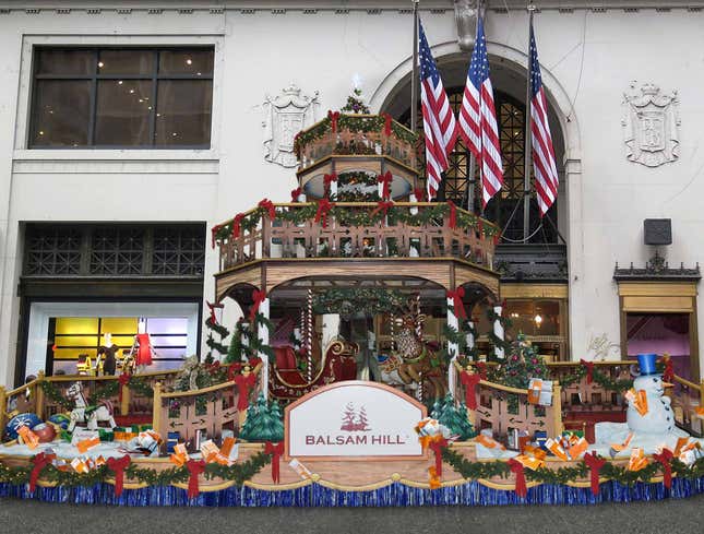 Image for article titled Macy’s Parade Float Covered In Tickets After Parking On 5th Avenue Over Holiday Weekend