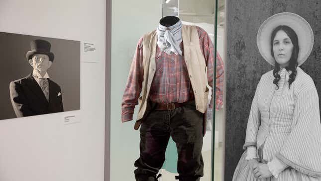 Image for article titled New Smithsonian Exhibit Details How Fashion Pioneers Tamed The Frumpy West