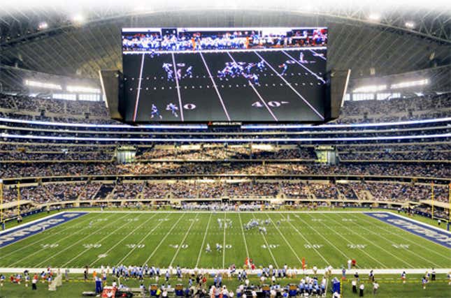 Image for article titled Features Of The Dallas Cowboys&#39; New Stadium