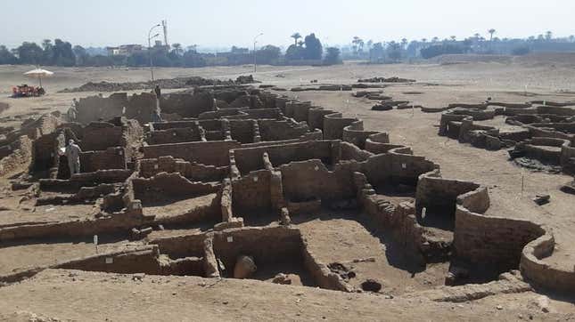Remains of the ancient Egyptian city, “The Rise of Aten.”