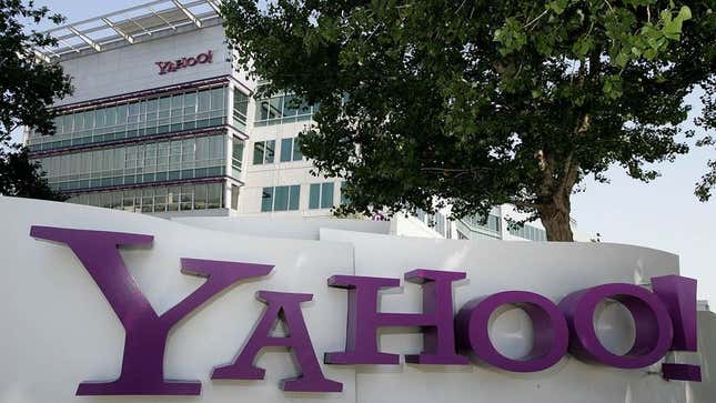 Image for article titled Yahoo Back On Top After Purchasing Millions Of 13-Year-Old Girls’ Blogs