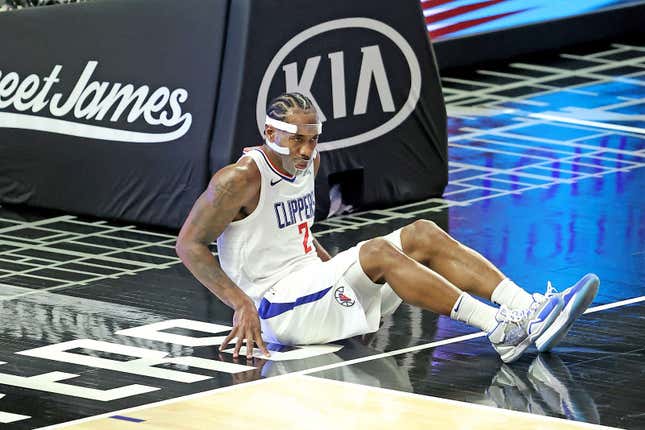 Image for article titled NBA Daily Fantasy: Of all the great center options tonight, who will provide the best value?