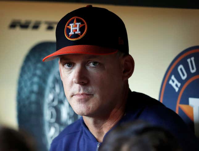 Image for article titled A.J. Hinch Warns Astros If They Lose World Series All The Hurricanes Will Come Back