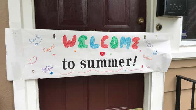 Image for article titled Throw a ‘Welcome to Summer’ Party for Your Kids After One Hell of a School Year
