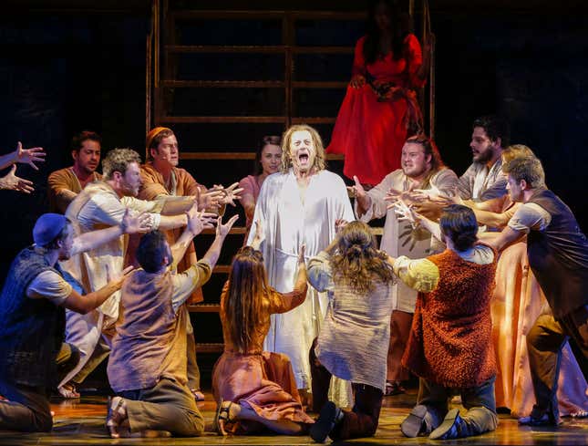 Image for article titled This The Part Of Musical Number Where Everyone In Chorus Slowly Kneels Around Main Character