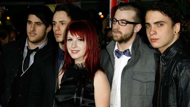 <i>Guitar Hero</i> and Godless Ghouls: Revisiting the Formatively Emo <i>Twilight </i>Soundtrack