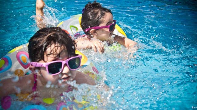 Image for article titled Learn Water Safety for Little (or No) Money With This YMCA Program