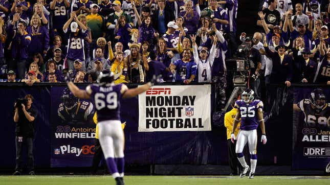 Image for article titled Join us as we bestow our FANTASY FOOTBALL SUPERLATIVES on 2020’s most surprising and disappointing players