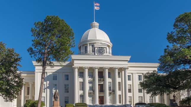 Image for article titled Alabama Cracks Down On Abortions By Outlawing All Medical Procedures
