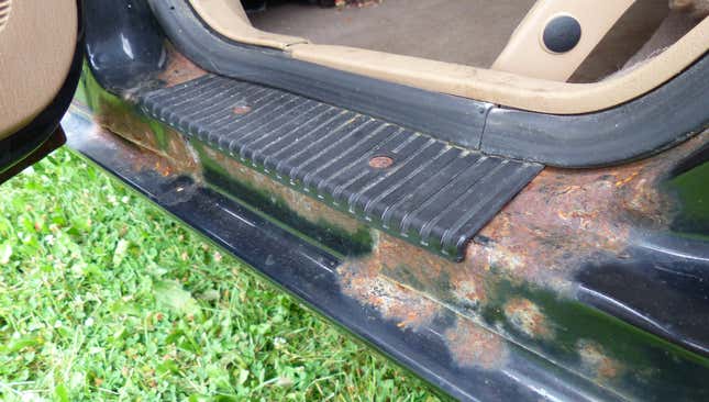 Image for article titled Here's What's Wrong With My $500 Low-Mileage Jeep Cherokee