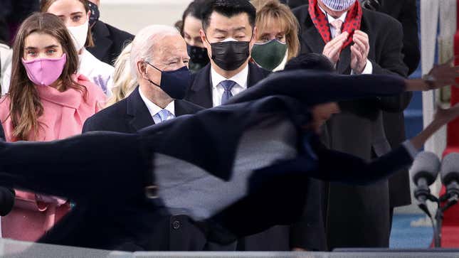 Image for article titled Secret Service Agent Heroically Dives In Front Of Strong Breeze That Could Have Killed Biden