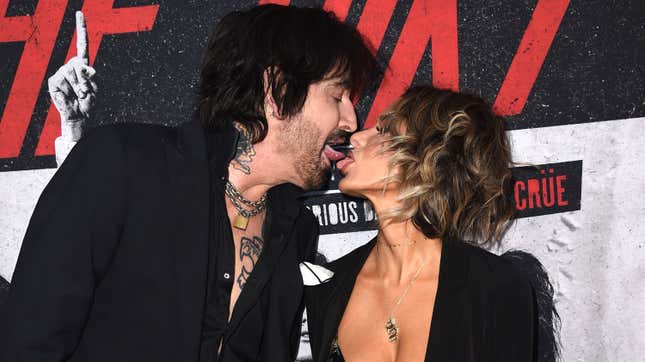 Image for article titled Please Do Not Make Me Look at or Think About Tommy Lee&#39;s Dick, Real or Algorithm