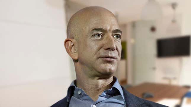 Image for article titled Jeff Bezos Assures Amazon Employees That HR Working 100 Hours A Week To Address Their Complaints