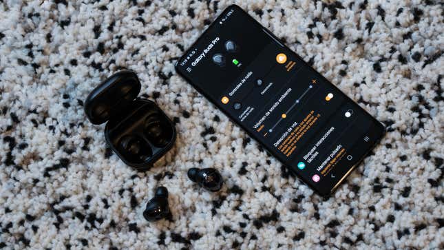 Imagen para el artículo titulado Galaxy Buds Pro, análisis: Samsung da con la tecla para plantar cara a los AirPods Pro de Apple