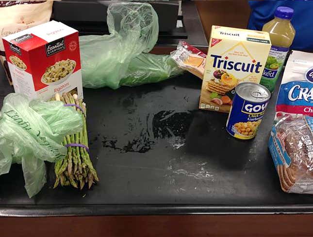 Image for article titled Groceries Strategically Placed Around Checkout Conveyor Belt’s Wet Spots