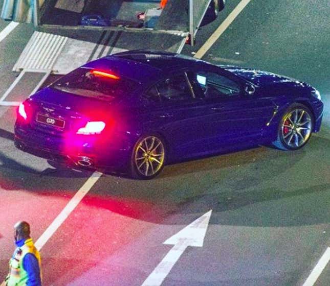Here's The 3 Series-Fighting Genesis G70 Running Around Seoul