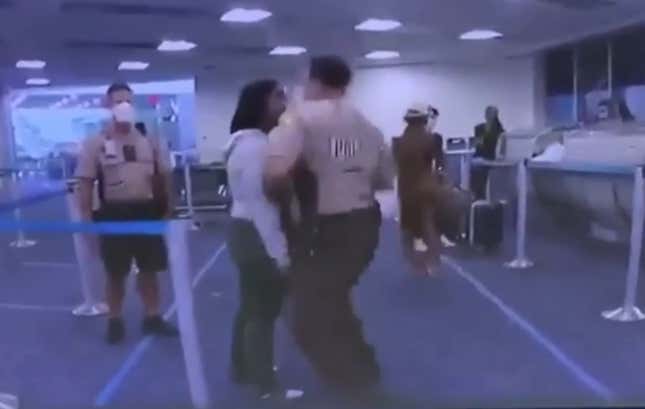 Image for article titled Miami Officer ‘Relieved of Duty’ and Under Investigation After Video Catches Him Hitting Black Woman in Airport