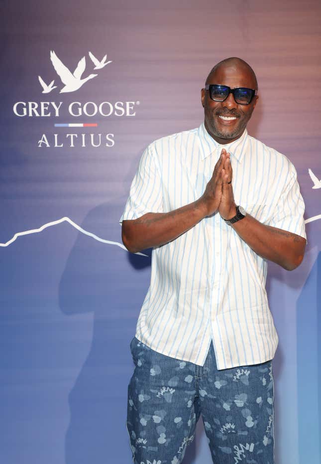 Idris Elba nimmt an der mit Stars besetzten GREY GOOSE Altius-Launchparty am 25. Mai 2024 auf Ibiza, Spanien teil.