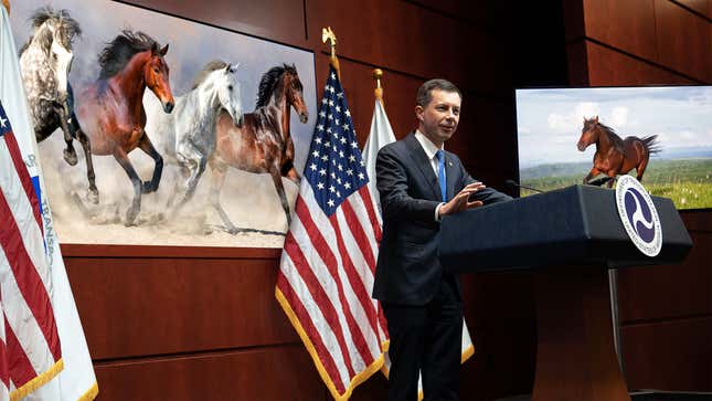 Image for article titled Department Of Transportation Announces $1 Billion Investment In Horses