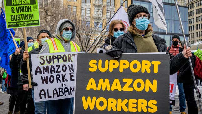 Image for article titled Amazon Workers Won an Historic Union Vote, And It Wasn&#39;t Even Close