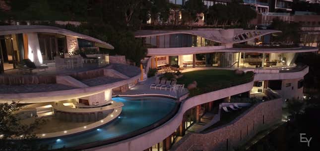 Image for article titled Inside Alicia Keys, Swizz Beatz &#39;Iron Man&#39; Inspired Mansion