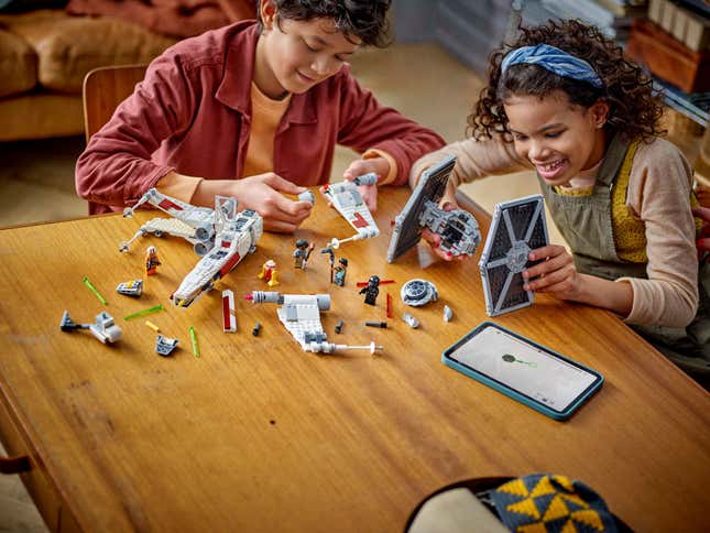 Image for nonfiction  titled Of Course Lego&#39;s New Star Wars Sets Come With Darth Jar Jar