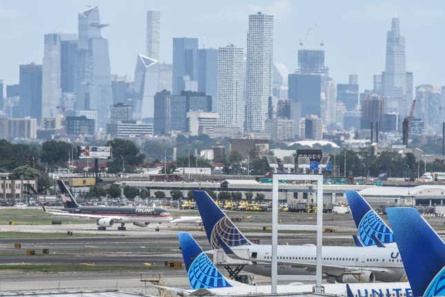 Image for article titled A huge U.S. airport is melting down. Here's what you need to know