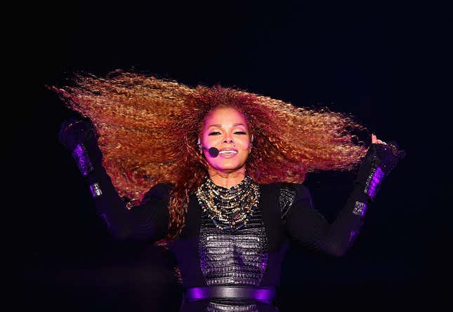 Image for article titled Janet Jackson Recalls Working with Michael in NYC, Karma For Justin Timberlake? Tina Knowles Beefing With Janet Fans, Tour Info and Other Janet Jackson News