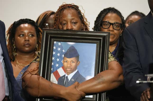 Image for article titled New Development in Case of Florida Deputy Accused of Fatally Shooting US Airman in His Own Home