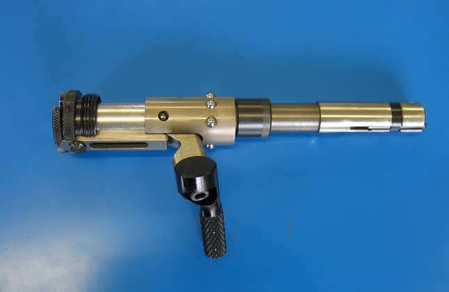 A biathlon rifle repeating device.