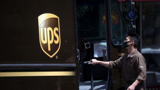 Image for article titled UPS Drivers Rallying for Change Following Heatwave-Related Incidents