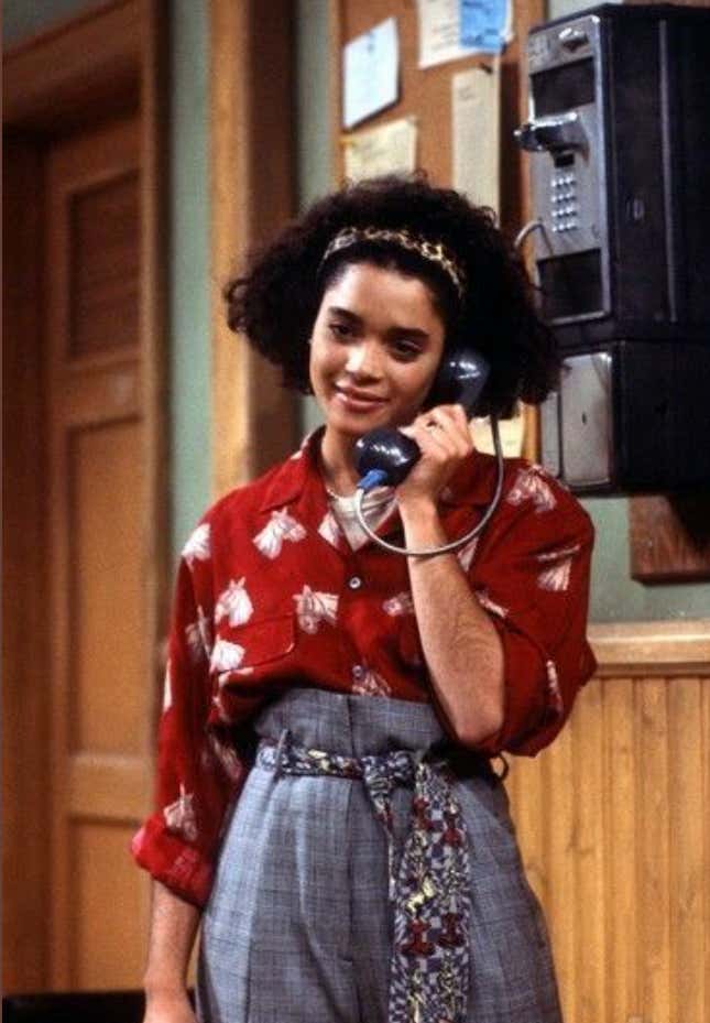 Bild für Artikel mit dem Titel Der Modestil von Denise Huxtable aus der Cosby Show ist immer noch vielversprechend