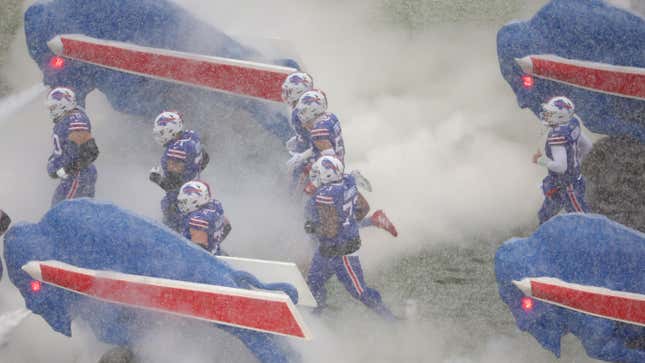 Image for article titled Looks like the Bills and Steelers will play in the snow after all