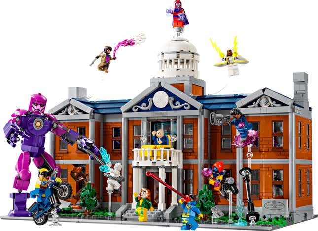 A screenshot shows the X-Men Lego set. 