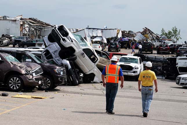 Image for article titled Photos: 12 days of powerful tornadoes from Texas to Pennsylvania