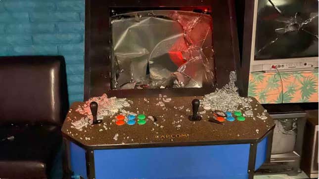 Image for article titled New Orleans Arcade Destroyed by Vandal Needs Your Help