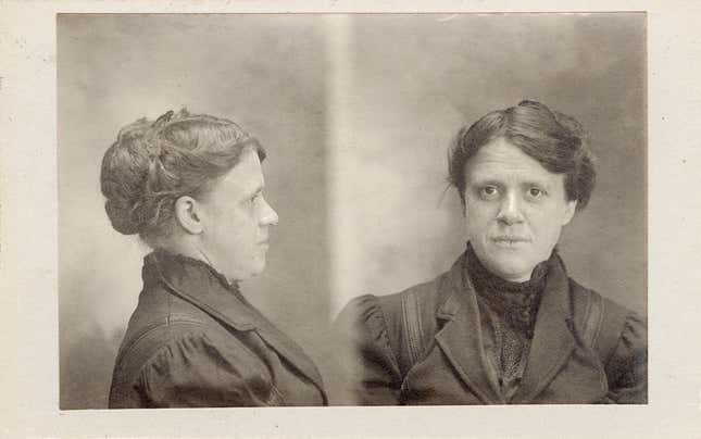 Bertillon card and mugshot