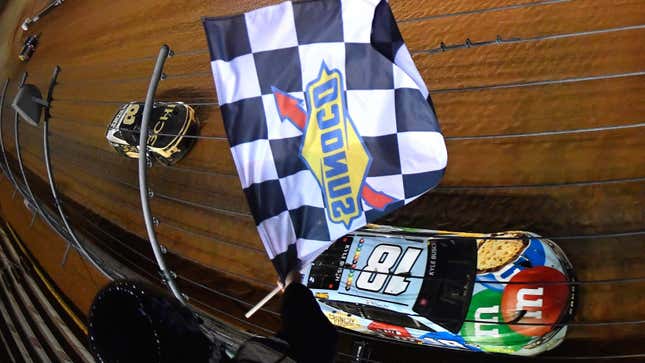 Image for article titled Kyle Busch Wins Bristol Dirt Race After Final Corner Collision