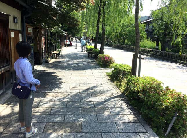 Pictured is a Kyoto street on a truly lovely day. 