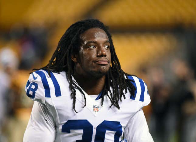 Former NFL safety Sergio Brown is in custody, per reports