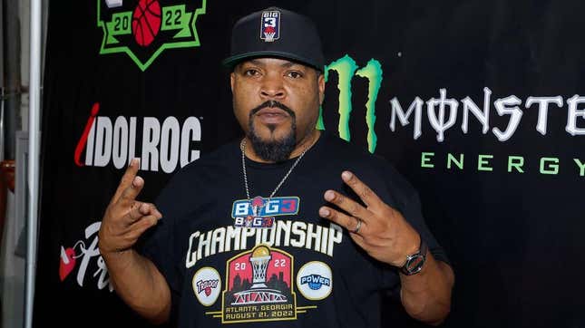 Image for article titled Let&#39;s Be Honest: Ice Cube Is Nothing But A Closet Conservative