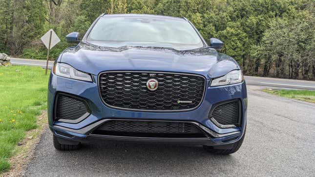Image for article titled The 2021 Jaguar F-Pace Is Still In The Conversation