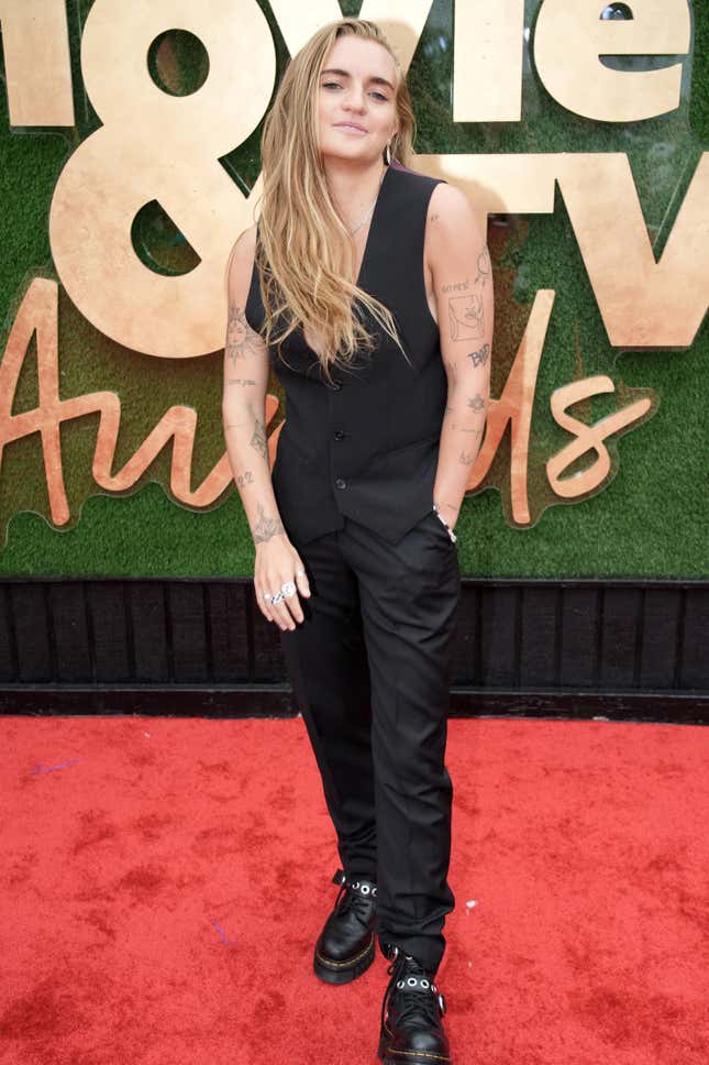 Image for article titled The 2022 MTV Movie and TV Awards: All the Piping Hot Looks and No Piping Hot Tea