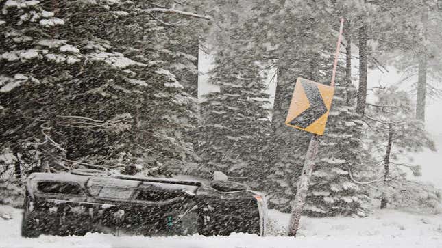 SUV car crashed in snowstorm in Mammoth Lakes, California