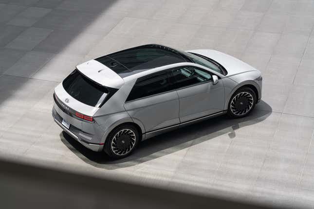 Image for article titled The Hyundai Ioniq 5 Is An All-Electric Car That Might Also Be Good For America