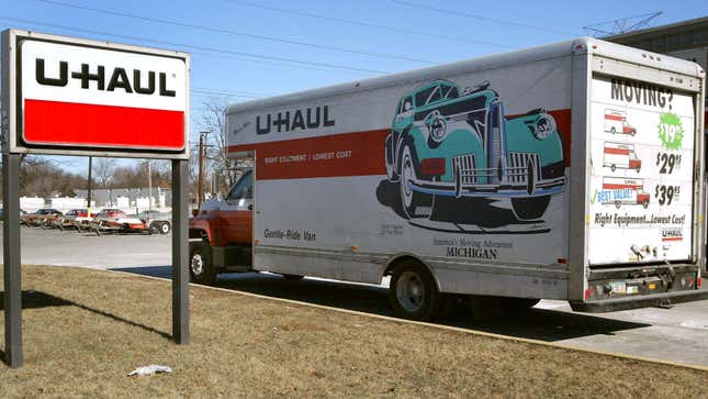 A photo of a 26-foot U-Haul box truck. 