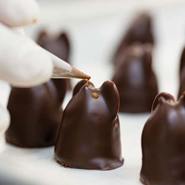 Image for article titled 1,000 Peeps, four dozen chocolate mice, and one two-foot bunny—an all-candy Easter budget