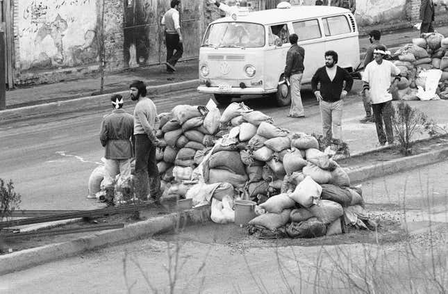 Image for article titled Photos: 40 years since the Iranian Revolution