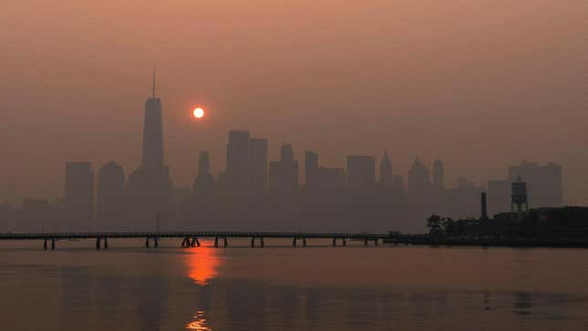 Image for article titled NYC’s &#39;Blade Runner&#39; Hellscape Sucks, But You Don’t Have To Worry About Alternate Side Parking