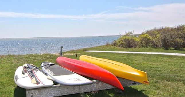 Image for article titled Peek Inside Barack and Michelle Obama’s Martha’s Vineyard Home